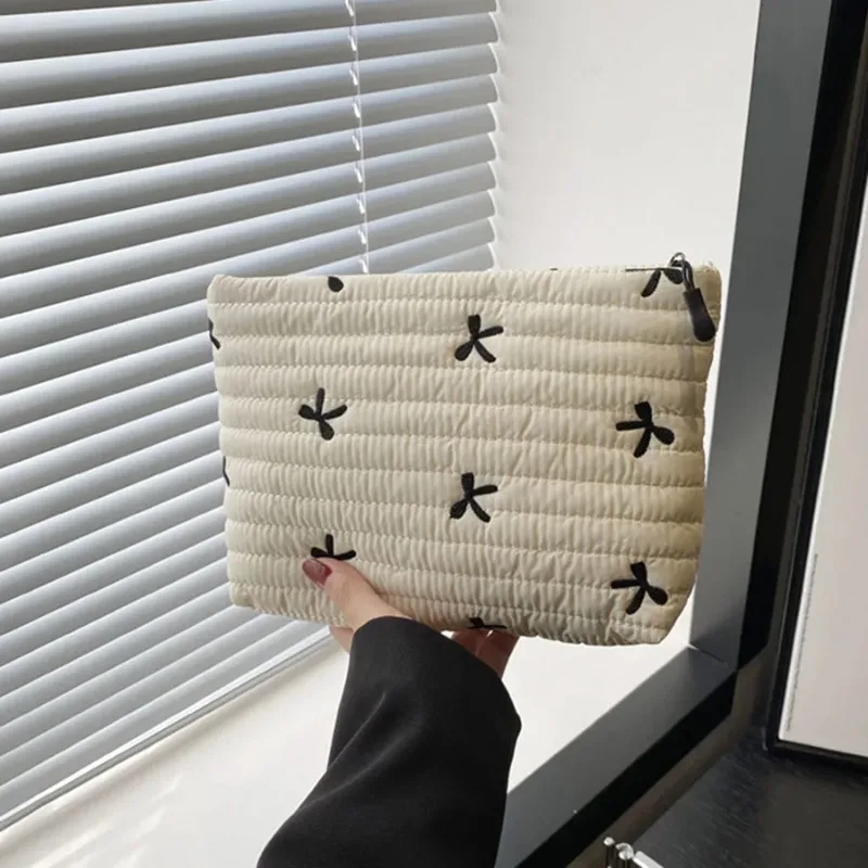 Embroidery Bag - Милая косметичка на молнии, большая вместительная